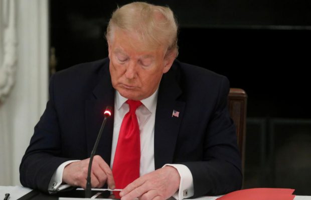 Трамп "зафейлив" власне передвиборче відео краденим шматком із фільму Бена Аффлека