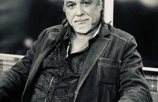 Звезда "Сумасшедшей свадьбы" умер от коронавируса