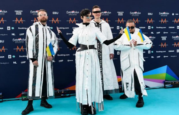 Евровидение-2021: звезды посетили церемонию открытия конкурса (фоторепортаж)