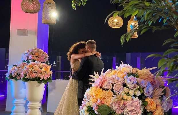 "Холостяк-11": переможниця показала романтичне фото з Михайлом Заливаком