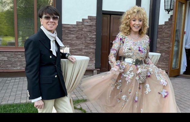 Алла Пугачева отметилась неудачным нарядом (фото)