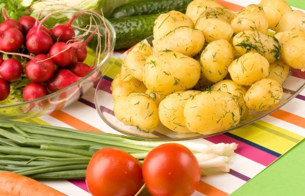 Рецепты молодой картошки: как вкусно и просто приготовить ранние овощи