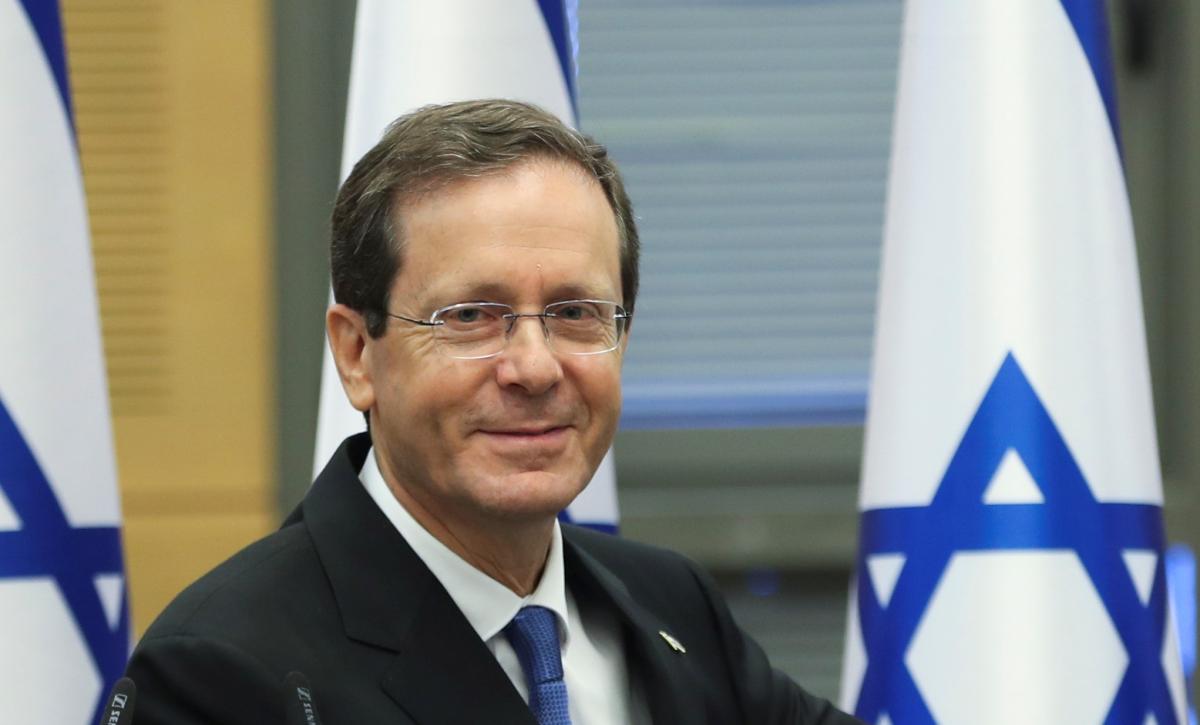 Президент Израиля Ицхак Героцг назвал атаку Ирана объявлением войны / фото REUTERS