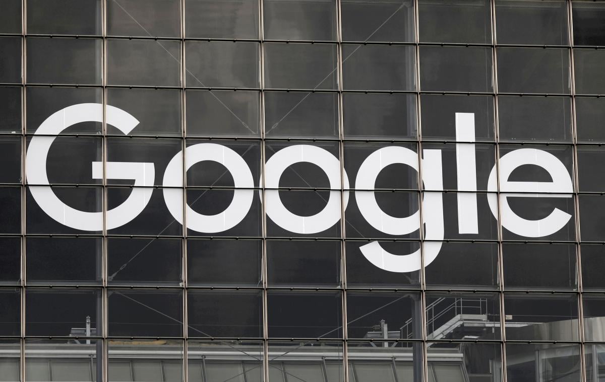 Штучний інтелект змусив Google призупинити популярну програму: у чому проблема Штучний інтелект змусив Google призупинити популярну програму: у чому проблема