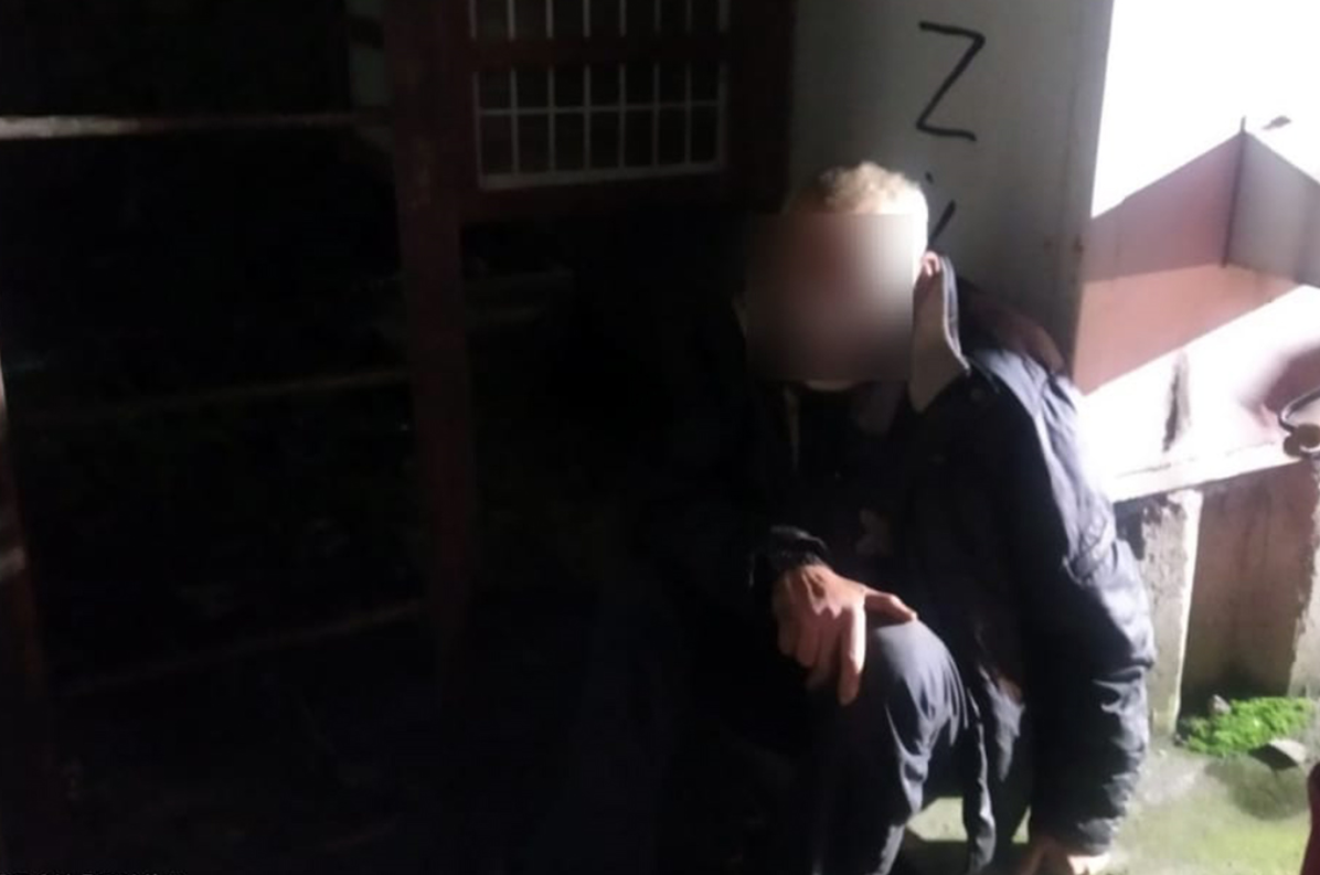В Днепре мужчина застрял в трубе котельной / фото dp.dsns.gov.ua В Днепре мужчина застрял в трубе котельной / фото dp.dsns.gov.ua
