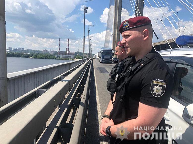Два інциденти сталися вчора / фото поліція Києва Два інциденти сталися вчора / фото поліція Києва