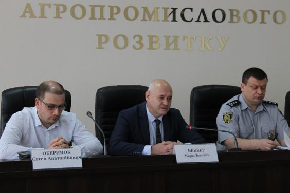 Начальник Держекоінспекції Харківщини Євген Оберемок: Причина екологічних проблем Харківської області - ментальність громадян і недбале ставлення підприємств до навколишнього середовища Начальник Держекоінспекції Харківщини Євген Оберемок: Причина екологічних проблем Харківської області - ментальність громадян і недбале ставлення підприємств до навколишнього середовища