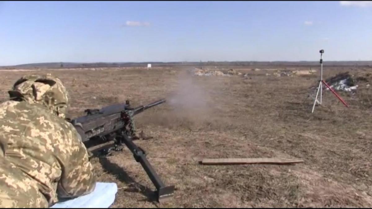 Успішні випробування дозволять забезпечити потребу в кулеметах калібру 12,7 x 108 мм \ mil.gov.ua Успішні випробування дозволять забезпечити потребу в кулеметах калібру 12,7 x 108 мм \ mil.gov.ua