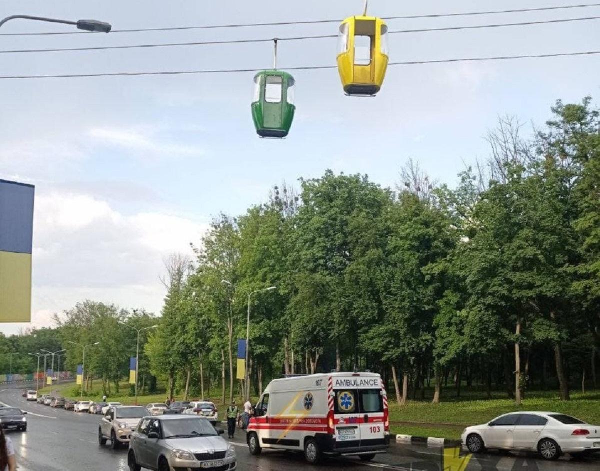 Зараз підліток у реанімації / фото t.me/truexanews Зараз підліток у реанімації / фото t.me/truexanews