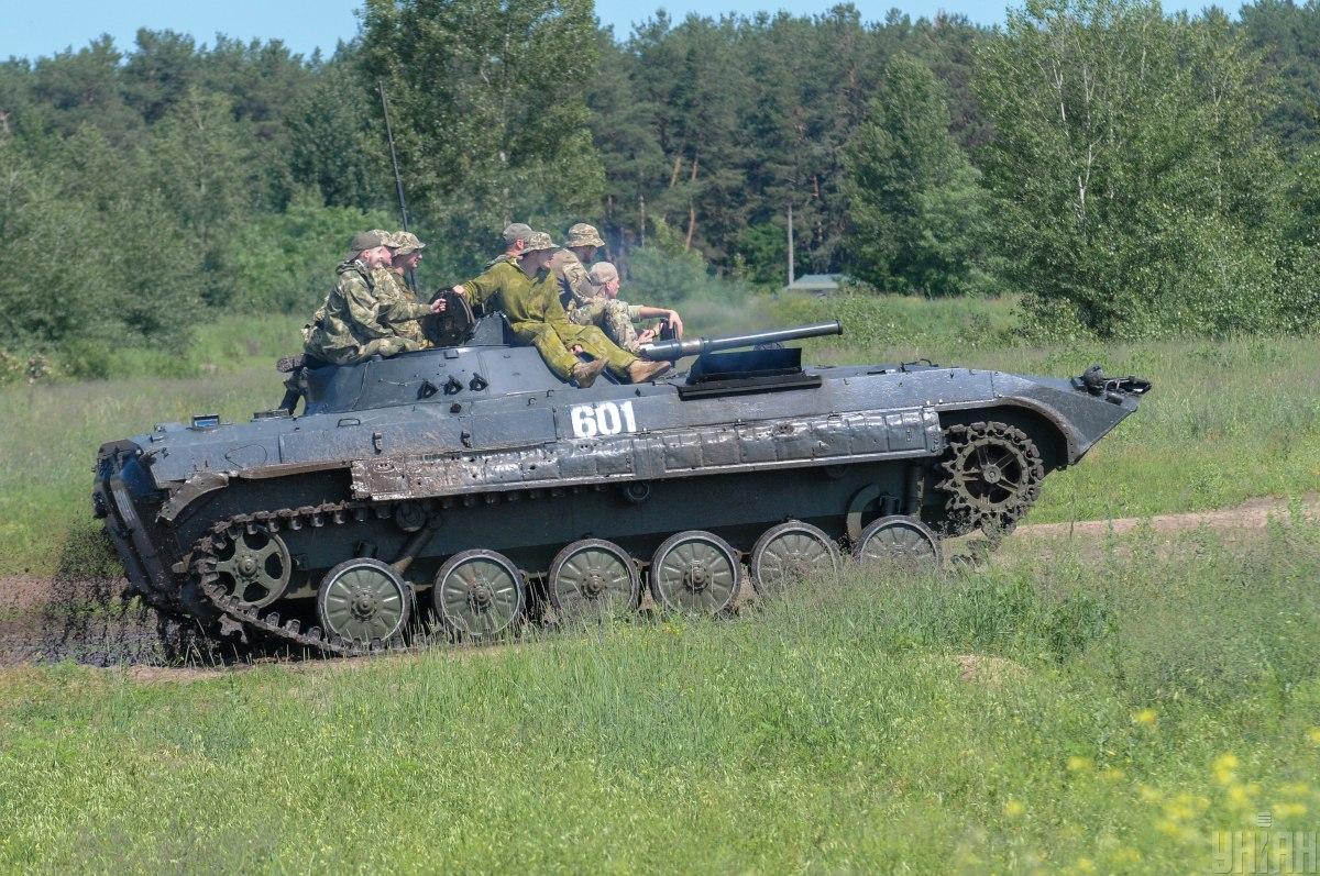 по состоянию на сегодняшнее утро боевики трижды умудрились нарушить "тишину" на Донбассе / фото УНИАН по состоянию на сегодняшнее утро боевики трижды умудрились нарушить "тишину" на Донбассе / фото УНИАН