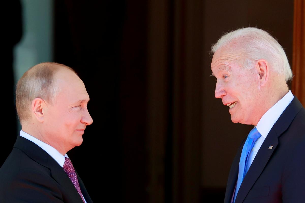 Владимир Путин и Джо Байден / фото REUTERS