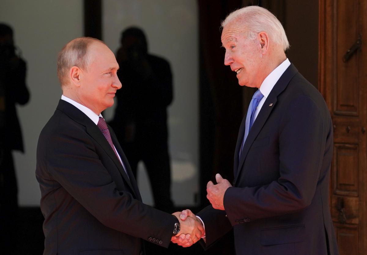 16 червня Путін і Байден провели першу зустріч у Женеві / фото REUTERS 16 червня Путін і Байден провели першу зустріч у Женеві / фото REUTERS