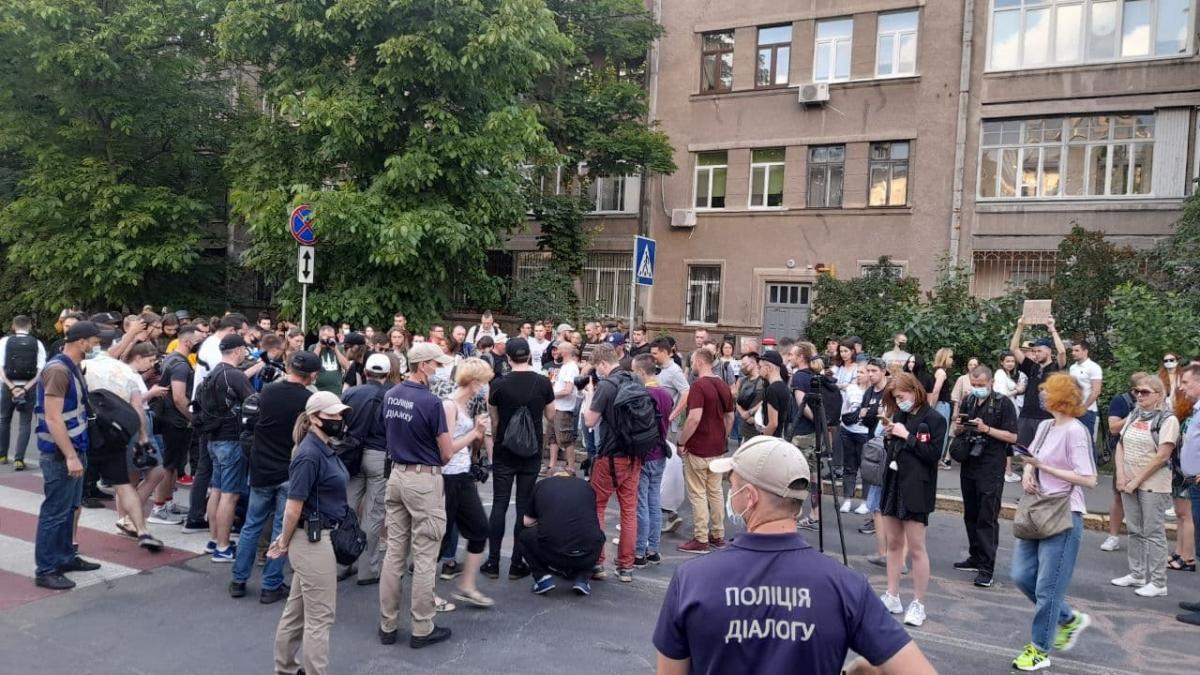 У Києві пройшла акція до дня народження Катерини Гандзюк / фото УНІАН, Дмитро Хилюк У Києві пройшла акція до дня народження Катерини Гандзюк / фото УНІАН, Дмитро Хилюк