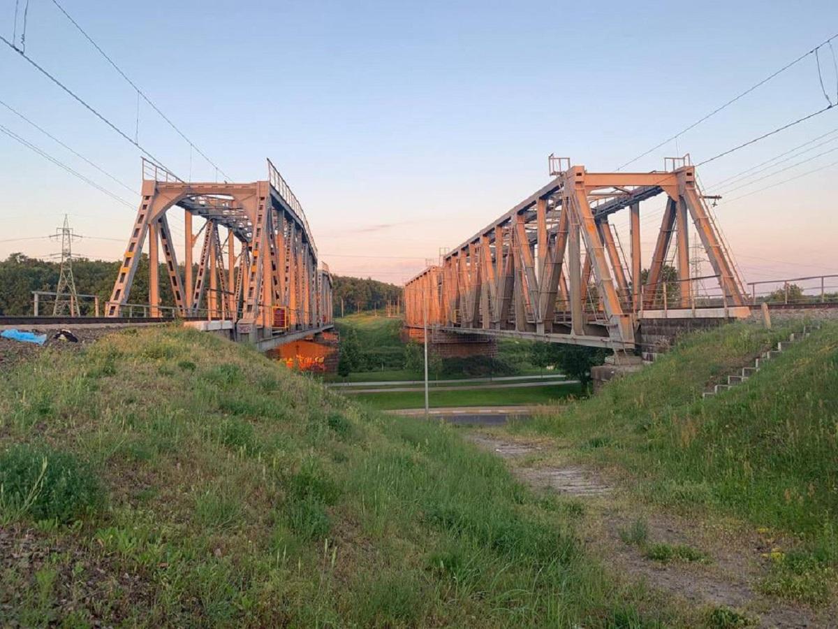 facebook.com/pol.kyivregion facebook.com/pol.kyivregion