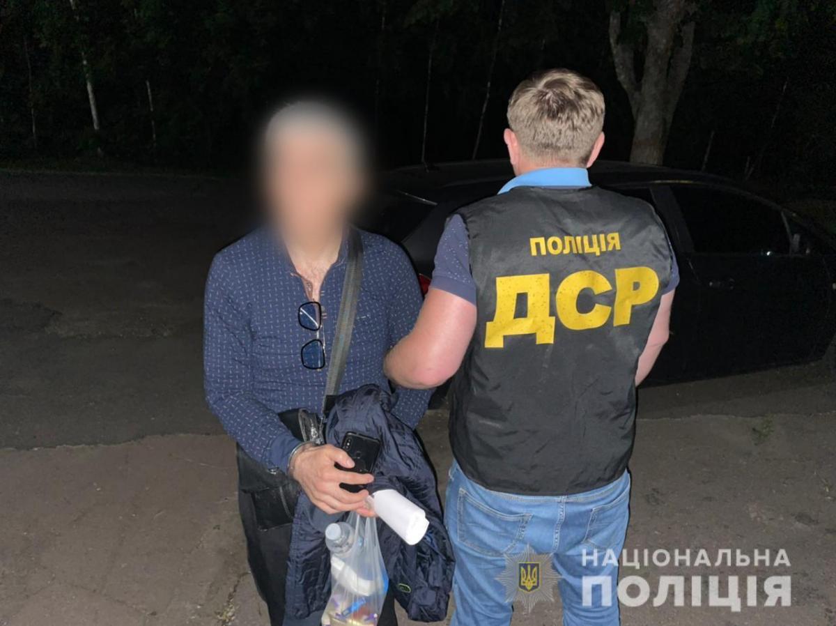У Києві затримали кримінального авторитета на прізвисько "Дід" / фото npu.gov.ua У Києві затримали кримінального авторитета на прізвисько "Дід" / фото npu.gov.ua