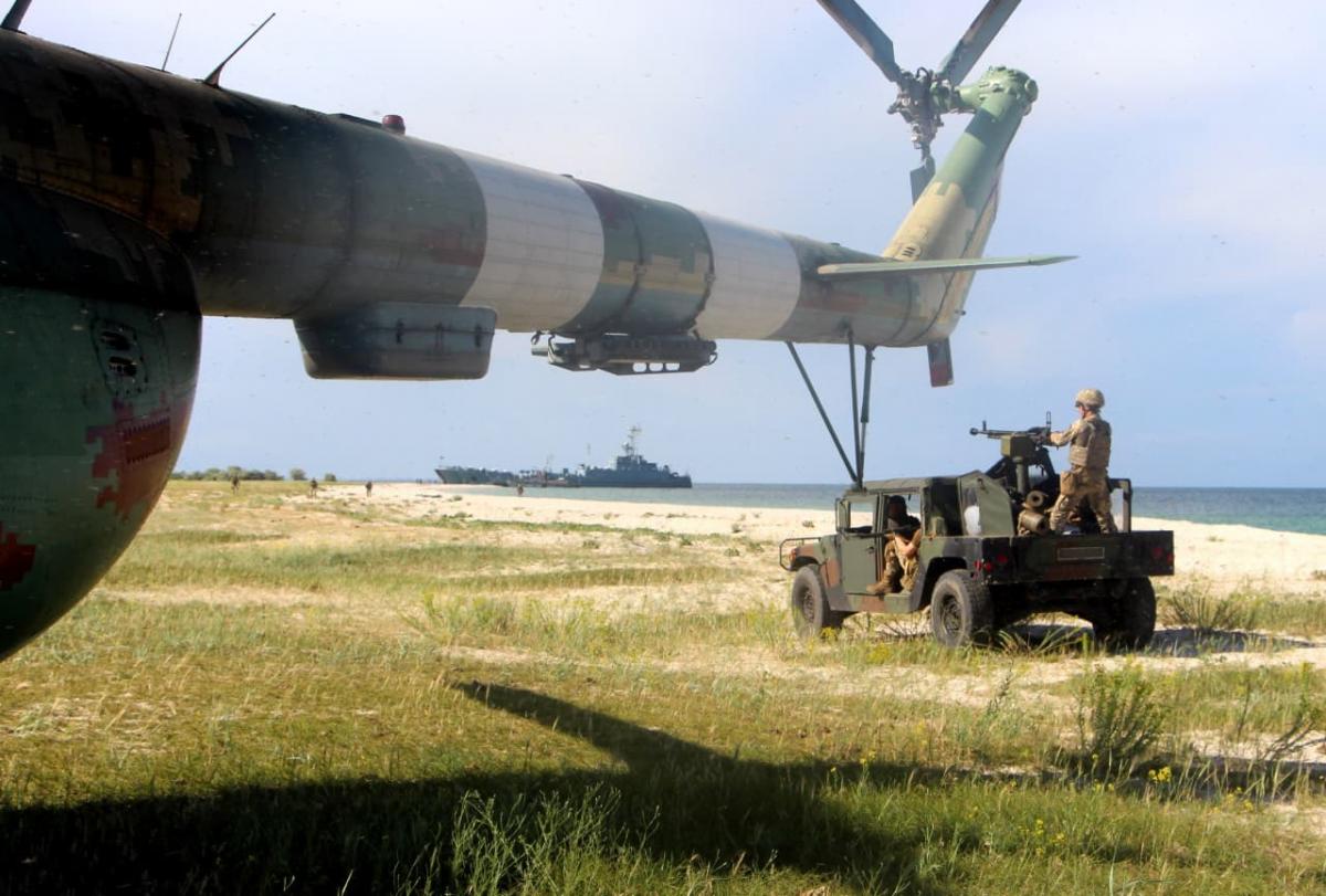 ВМС нищать ворогів в Україні / фото mil.gov.ua ВМС нищать ворогів в Україні / фото mil.gov.ua