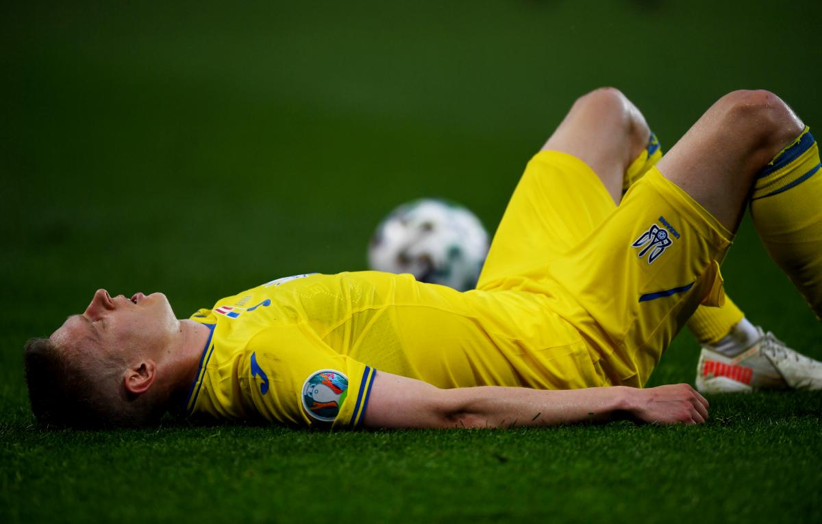 В очах українських футболістів була безпорадність та безпомічність \ фото REUTERS