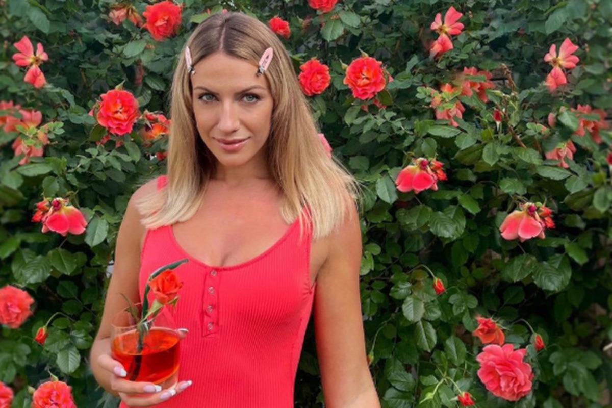 Ведущая следит за фигурой и не скрывает свои формы / фото instagram.com/lesia_nikituk Ведущая следит за фигурой и не скрывает свои формы / фото instagram.com/lesia_nikituk