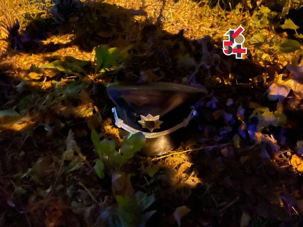 У Харкові машина з людьми злетіла в кювет, зачепивши дитину / фото "Харків 1654" У Харкові машина з людьми злетіла в кювет, зачепивши дитину / фото "Харків 1654"