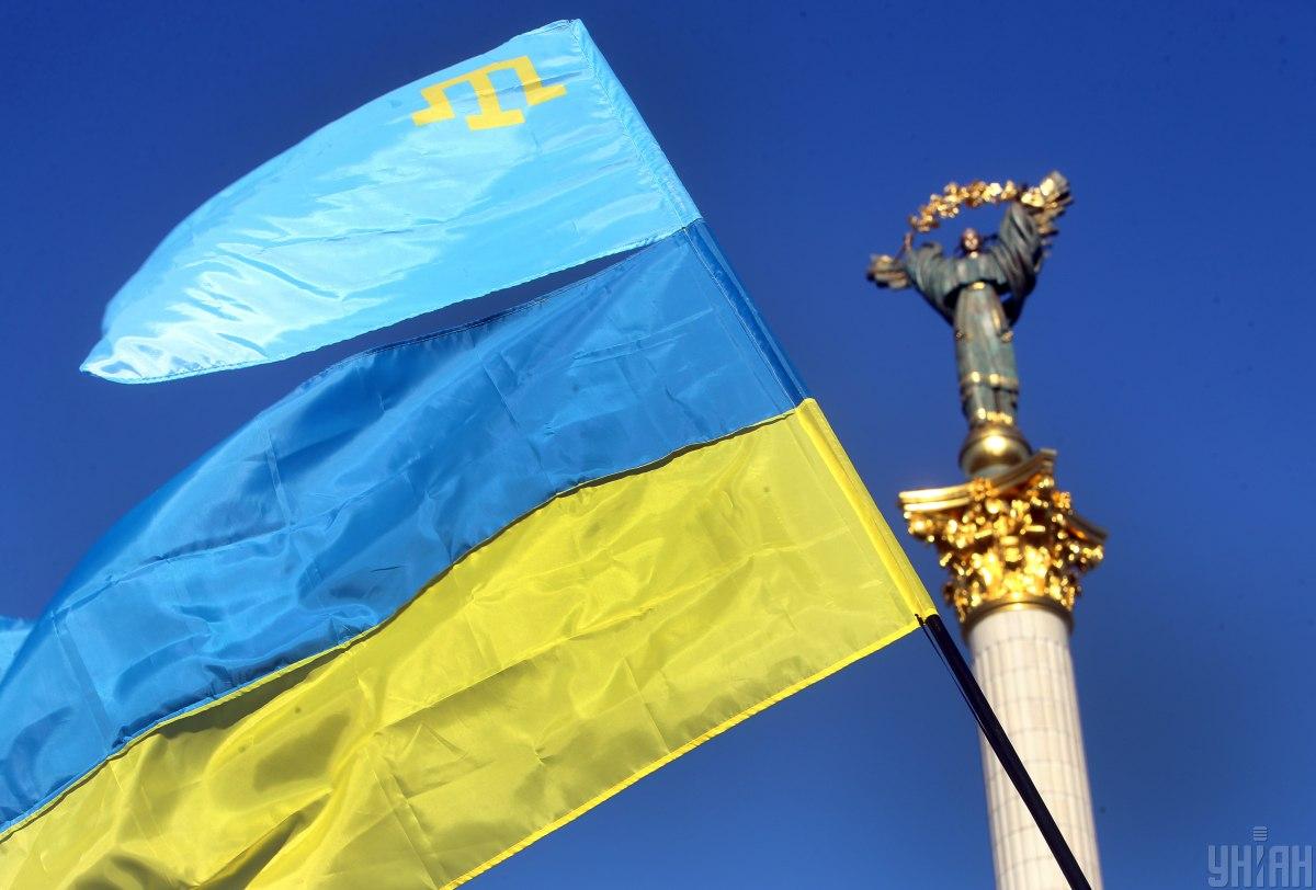 Президент заявив, що в окупований Крим повернеться вільне життя / фото УНИАН Президент заявив, що в окупований Крим повернеться вільне життя / фото УНИАН
