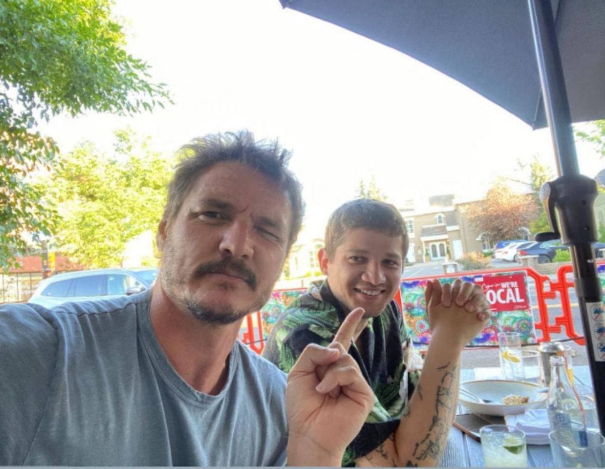 Педро Паскаль и Кантемир Балагов / фото instagram.com/kantemir_balag Педро Паскаль и Кантемир Балагов / фото instagram.com/kantemir_balag