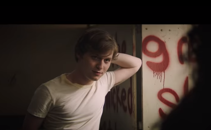 Опубликован трейлер фильма ужасов 'Улица страха. Часть 1: 1994' Опубликован трейлер фильма ужасов 'Улица страха. Часть 1: 1994'