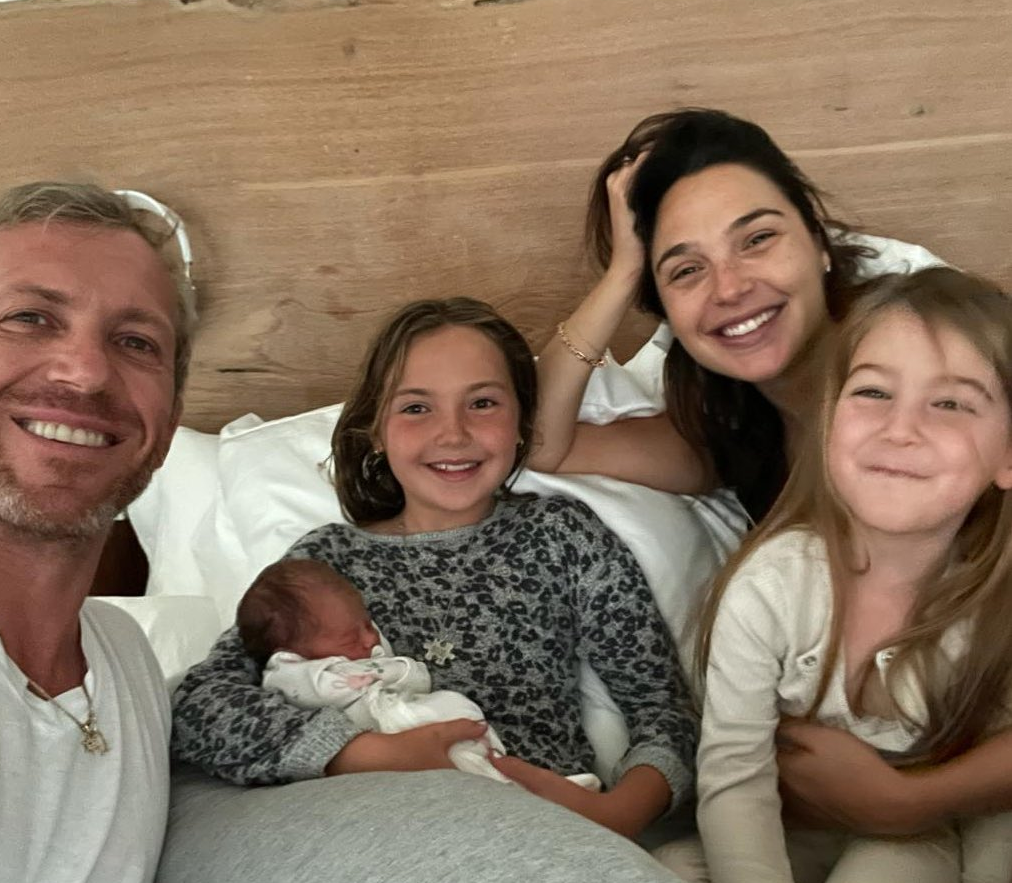 Гадот народила третю дочку / instagram.com/gal_gadot Гадот народила третю дочку / instagram.com/gal_gadot