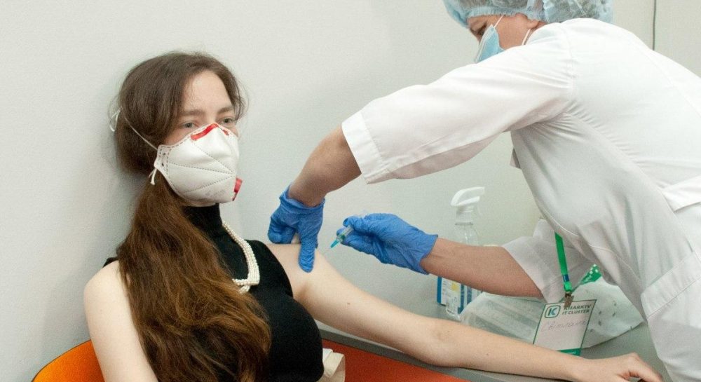 Минздрав побил рекорд по массовой вакцинации от коронавируса - Vimarsana News