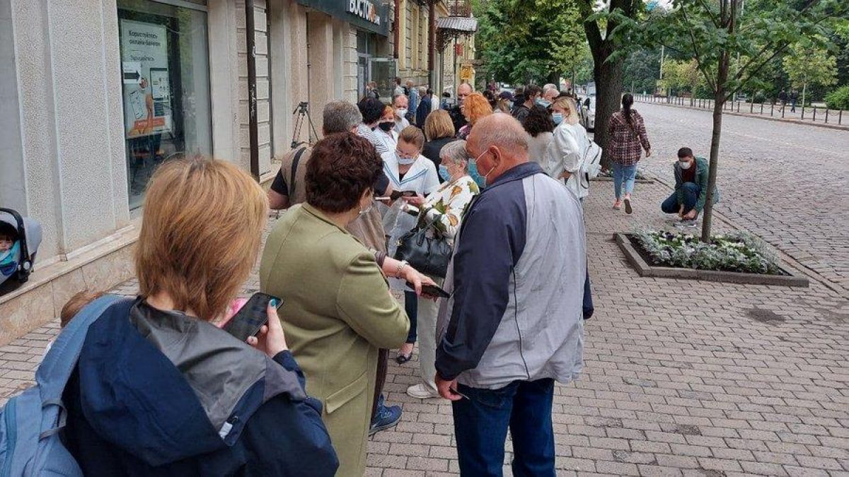 Pictures Vaccination centers in Kyiv, Kharkiv, Lviv 12 June 2021