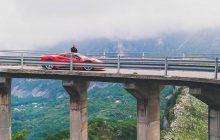 Итальянский автогонщик установил мировой рекорд скорости на опасной дороге (видео)