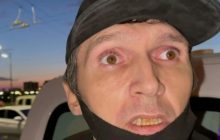 В киевской маршрутке поймали "на горячем" карманника: в сети показали видео
