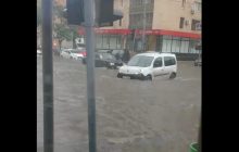 Харків за 15 хвилин пішов під воду: місто затопило й побило градом (фото, відео)