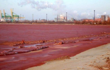 МГЗ залякує людей, які подали на завод до суду за червоний шлам