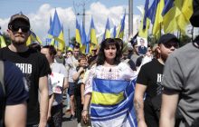 День визволення: у Маріуполі відбувається марш і військовий парад (фото, відео)