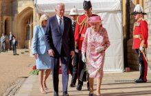 Королева Єлизавета II зустрілася з Байденом і його дружиною (фоторепортаж)
