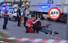 Смертельное ДТП с велосипедистом в Киеве: в сети показали жуткое фото с места аварии