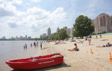 На всех пляжах Киева с сегодняшнего дня запрещено купаться