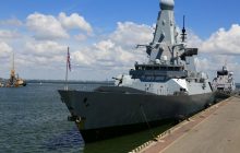 Корреспондент BBC рассказал детали "обстрела" эсминца россиянами в Черном море