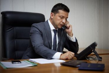 Зеленський заявив Джонсону про неприпустимість запуску "Північного потоку-2"