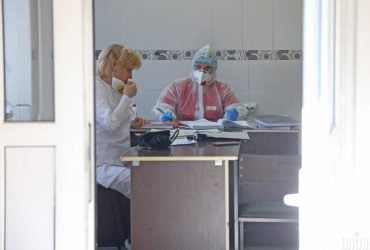Почти 30% украинцев жалуются на нехватку квалифицированной врачебной помощи во время болезни - опрос