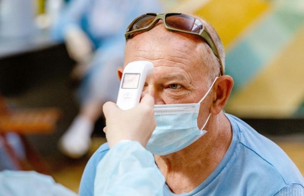 Штам "Дельта": в МЗС радять утриматись від відвідування чотирьох країн