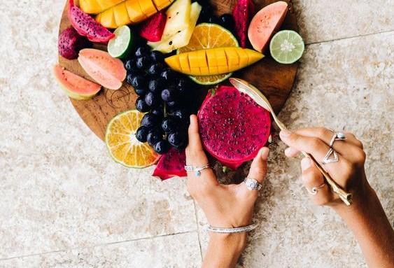 Дневная норма овощей и фруктов / pinterest.ru Дневная норма овощей и фруктов / pinterest.ru