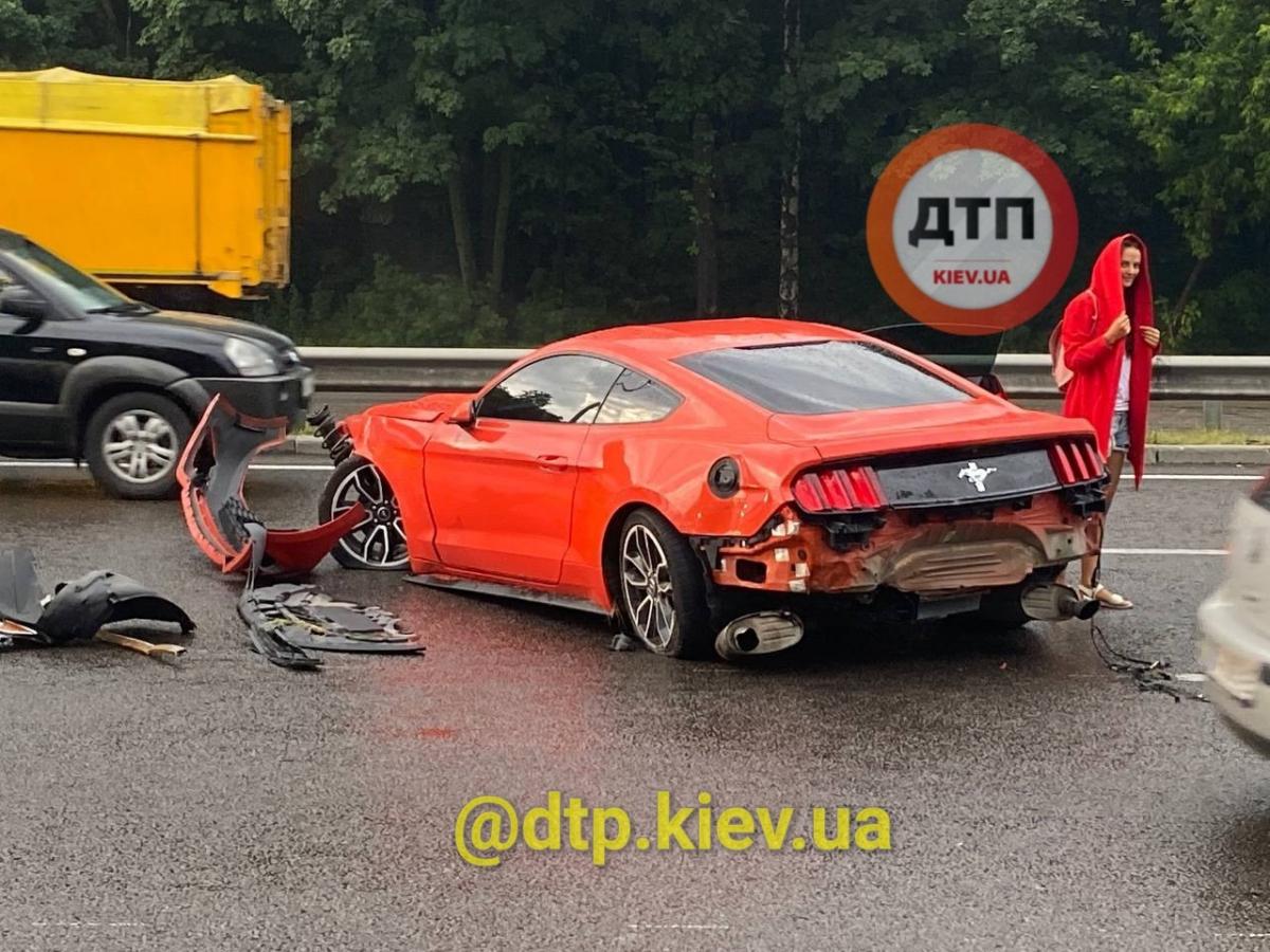 Автомобиль получил значительные повреждения / фото dtp.kiev.ua