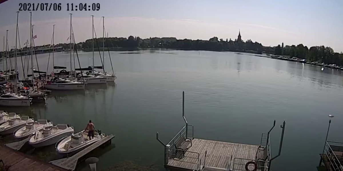 Падение вертолета попало на видео / скриншот Падение вертолета попало на видео / скриншот