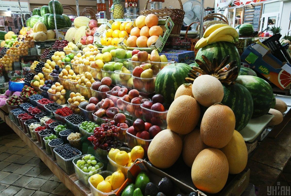 Переважаюча частина фруктів вирощується в центральній та західній Україні /фото УНІАН, Олександр Синиця