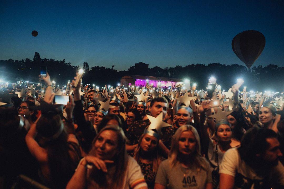 'Танцуем читу-дриту!': Верка Сердючка зажгла перед огромной толпой на Atlas Weekend (фото) 'Танцуем читу-дриту!': Верка Сердючка зажгла перед огромной толпой на Atlas Weekend (фото)