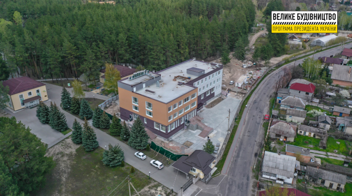 У Святогірську завершують 'Велике будівництво' реабілітаційного корпусу для ветеранів війни У Святогірську завершують 'Велике будівництво' реабілітаційного корпусу для ветеранів війни