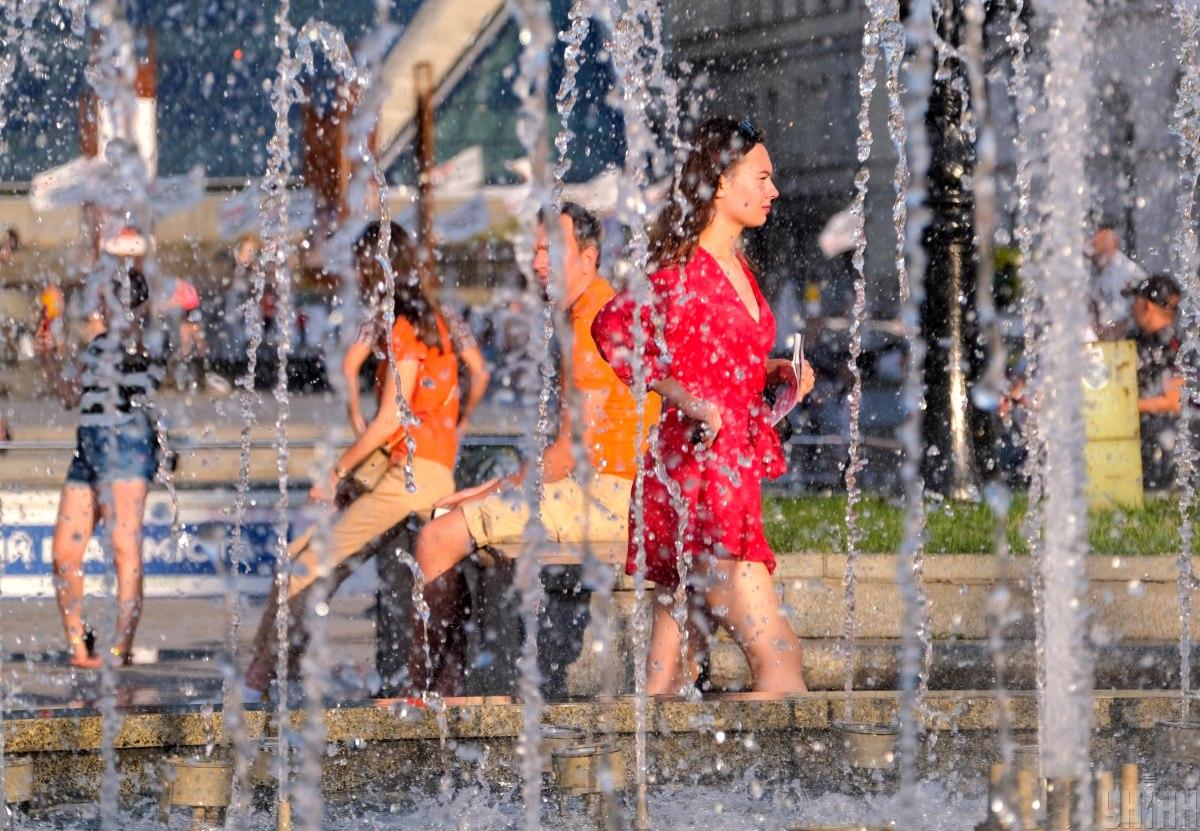 Средняя температура в июле в Киеве ожидается на уровне +23...+25 градусов / фото УНИАН