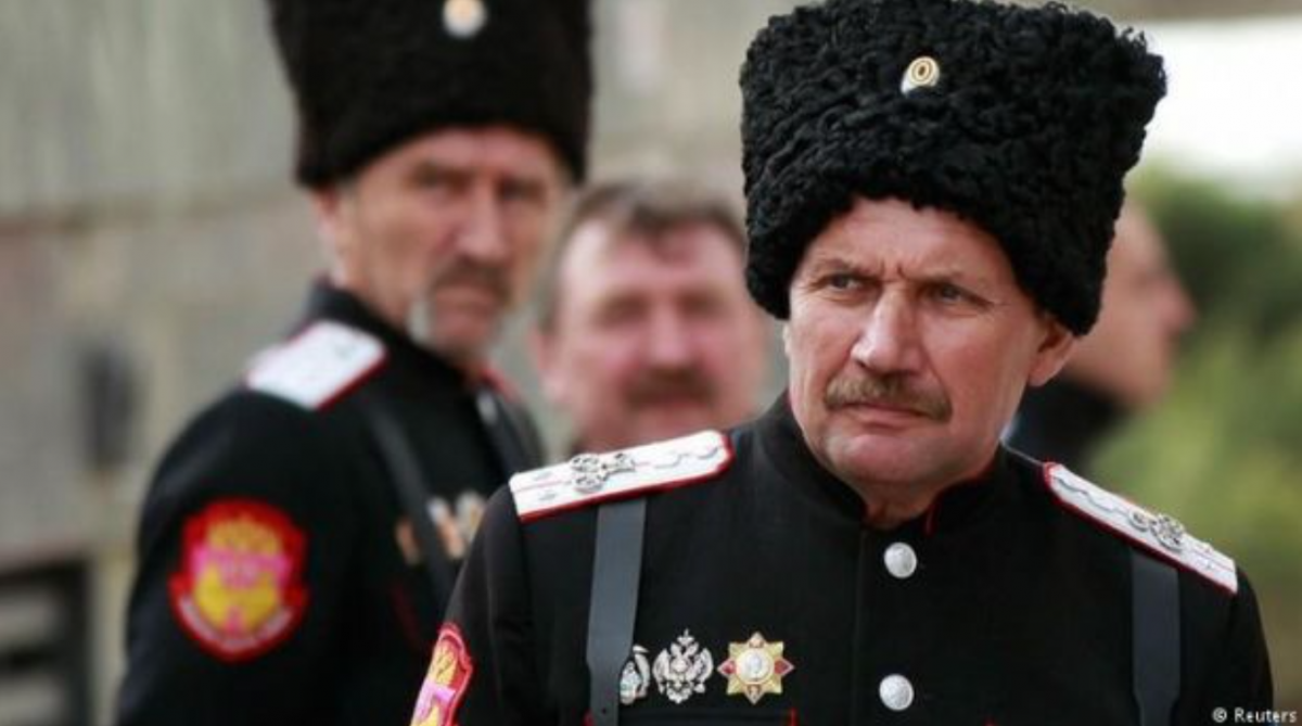 В РФ казаки смогут получить оружие / REUTERS