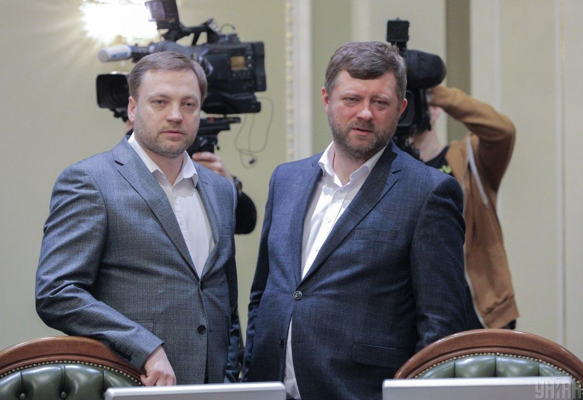 Внаслідок авіакатастрофи в Броварах загинув очільник МВС Монастирський / Фото УНІАН Внаслідок авіакатастрофи в Броварах загинув очільник МВС Монастирський / Фото УНІАН